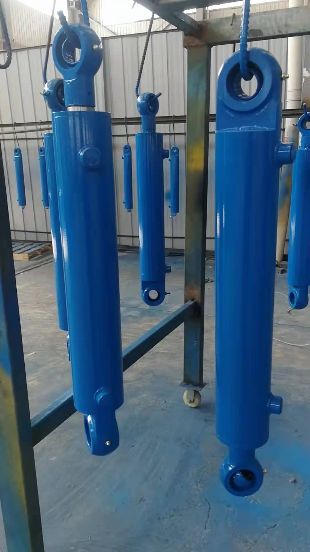 液壓油缸的組成部件有哪些？液壓缸結(jié)構(gòu)有什么特點(diǎn)？(圖1)